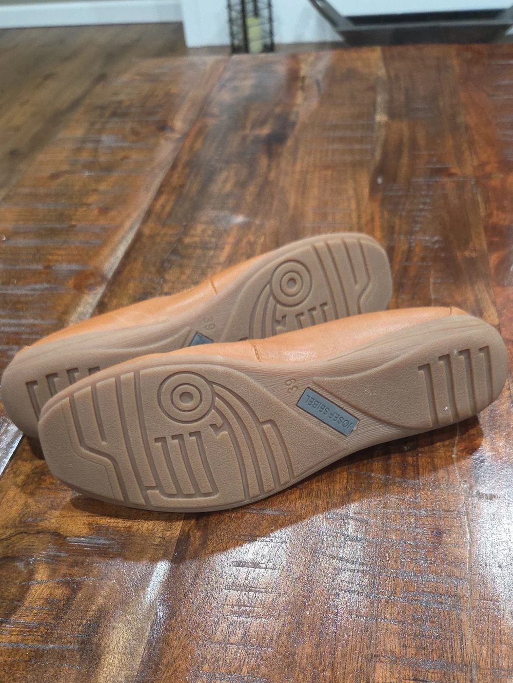Josef Seibel Flats